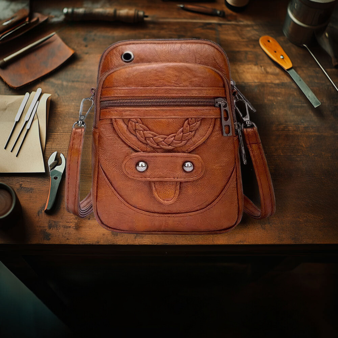 Tamsin | Crossbody Bag with Timeless Charm
