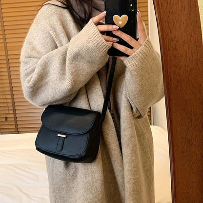 Sophie | Vintage Style Saddle Bag