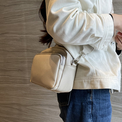 Leila - Refined Shoulder Bag