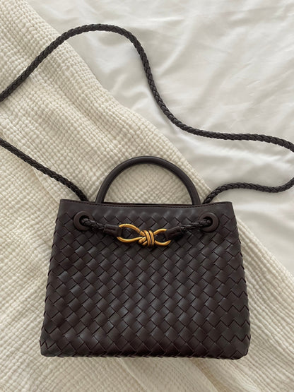 Eloise | Textured Compact Woven Bag