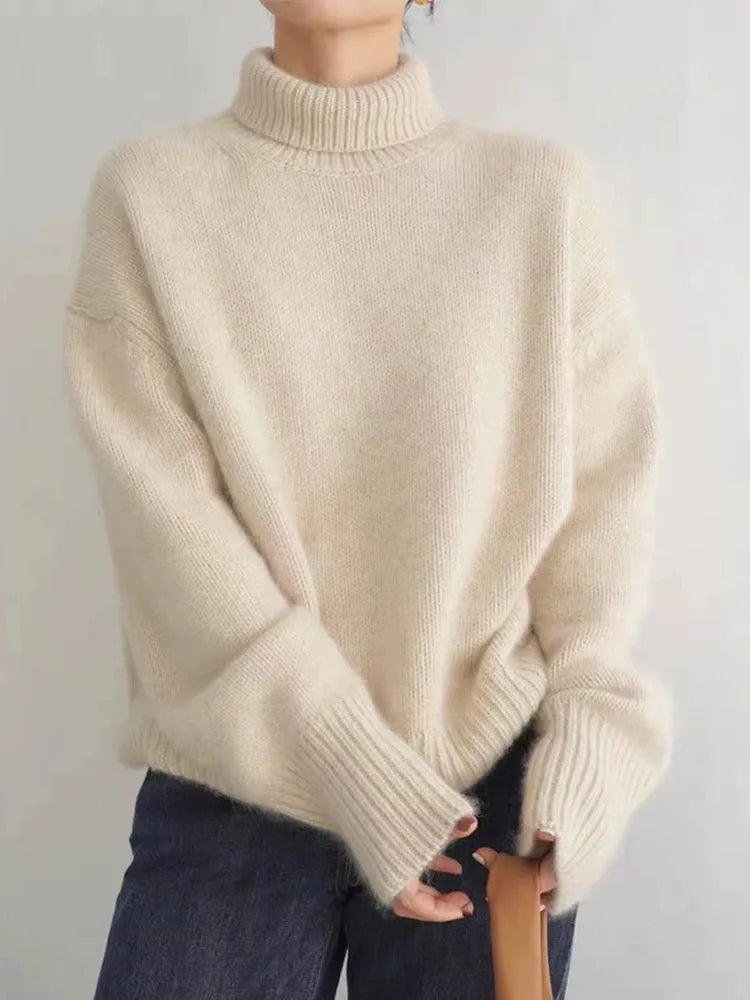 Isabella | Sweater with high collar