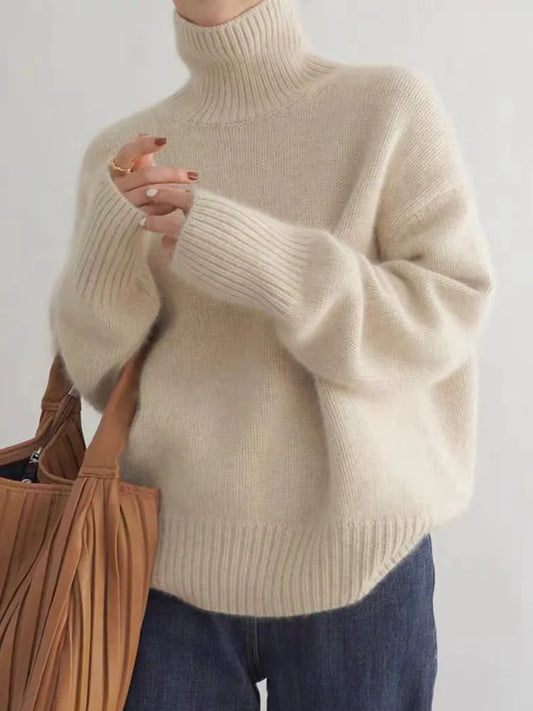 Isabella | Sweater with high collar