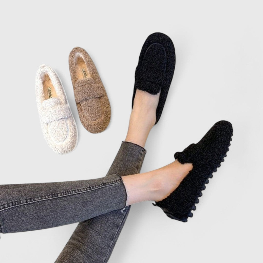 Angela - Warm Shoes with Elegant Design