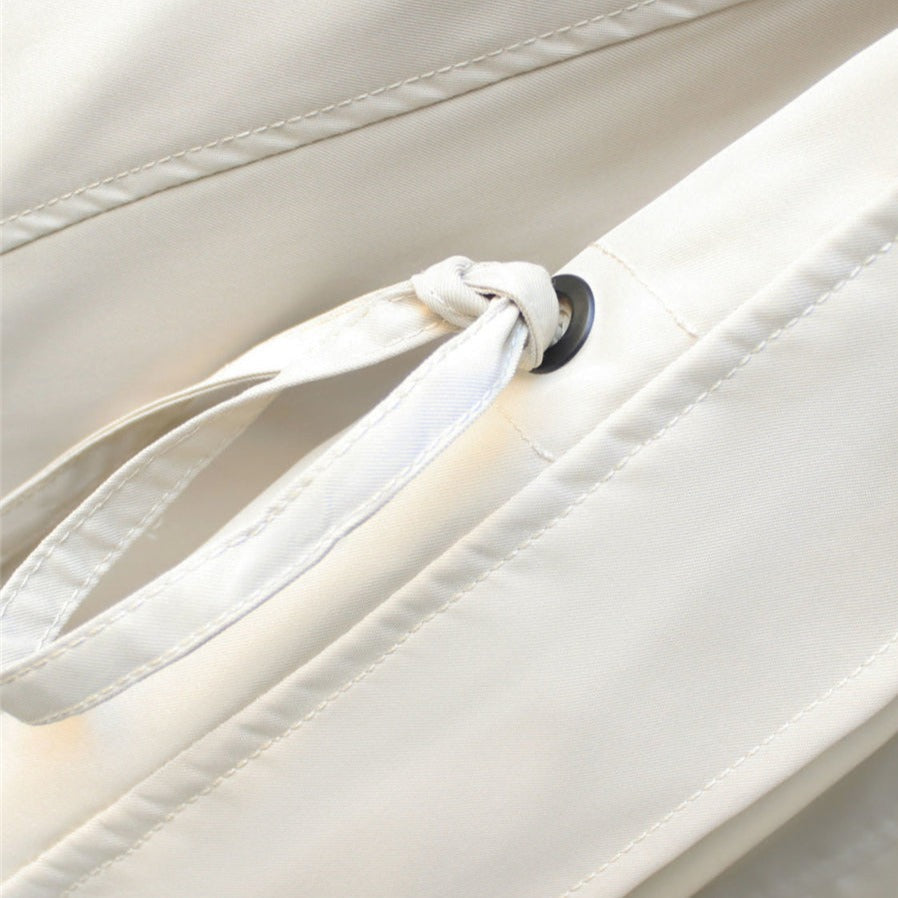 Dionne – Stylish jacket with wind protection