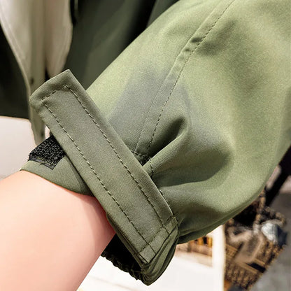 Dionne – Stylish jacket with wind protection