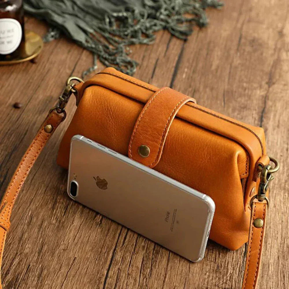 Velissa | Handbag for Women in High-Quality Material with Lasting Elegance